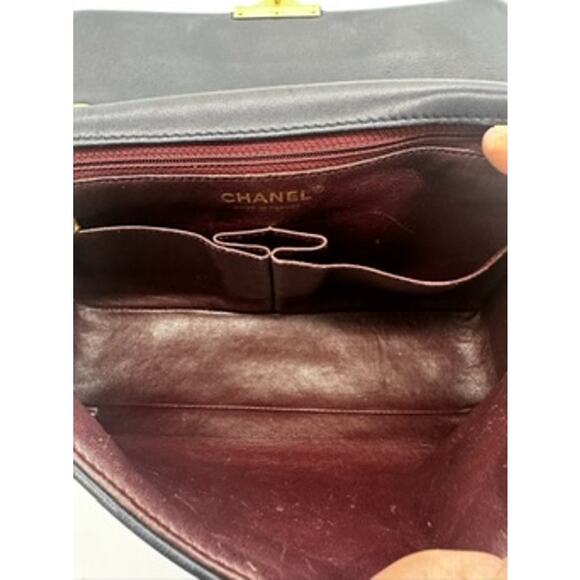 CHANEL Pre-Owned 2015-2016 Pagoda Flap shoulder bag AMAZING Full SET! NAVY - Picture 11 of 16